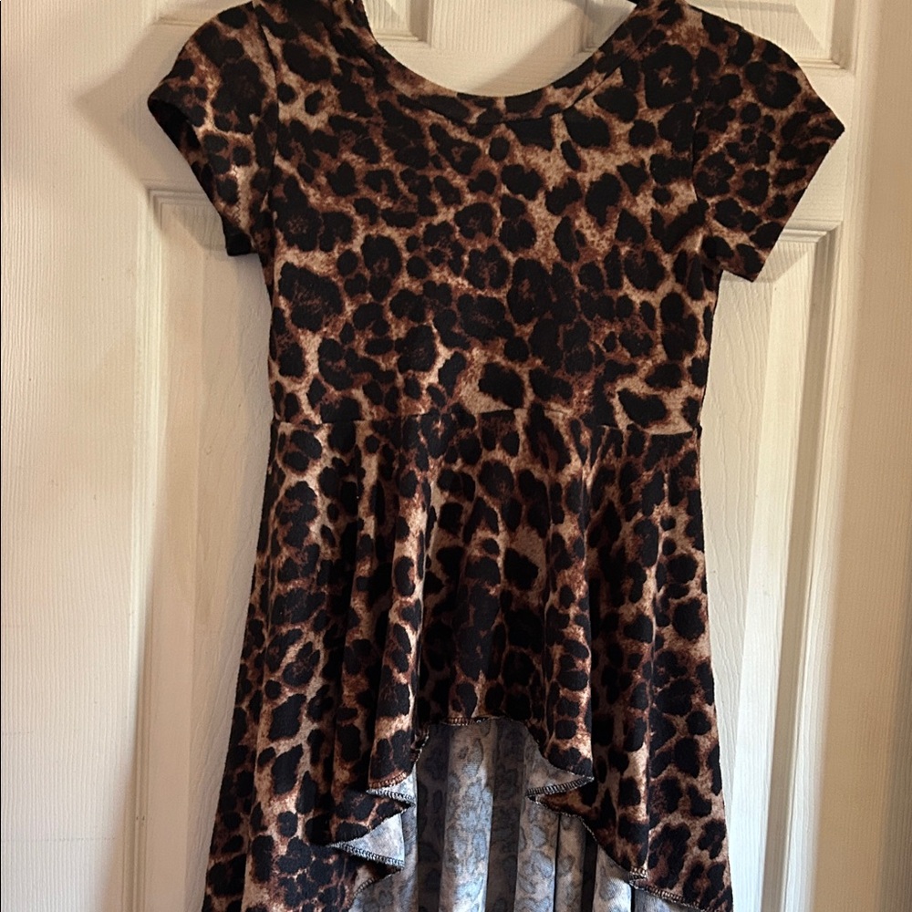 Chic Leopard Print Kids High-Low Top - Picture 2 of 4